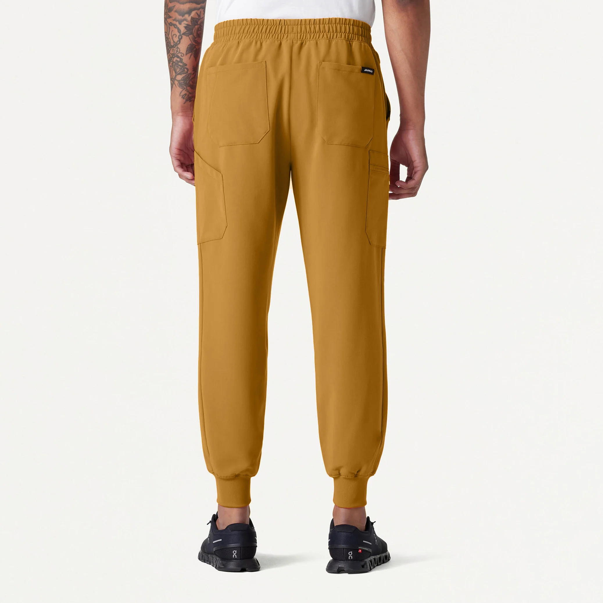 Osmo 8-Pocket Scrub Jogger - Cider - Image 4