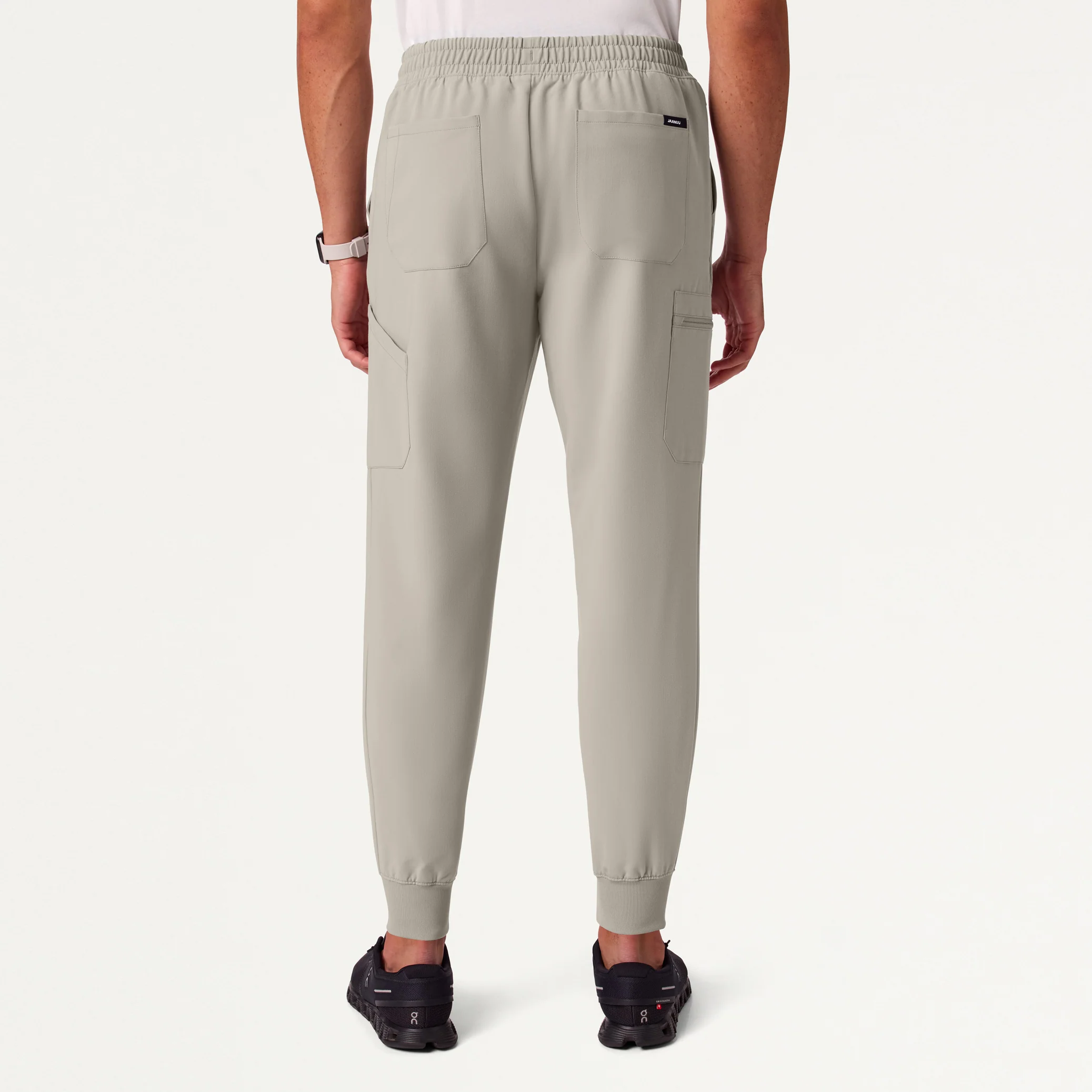 Osmo 8-Pocket Scrub Jogger - Fog - Image 4