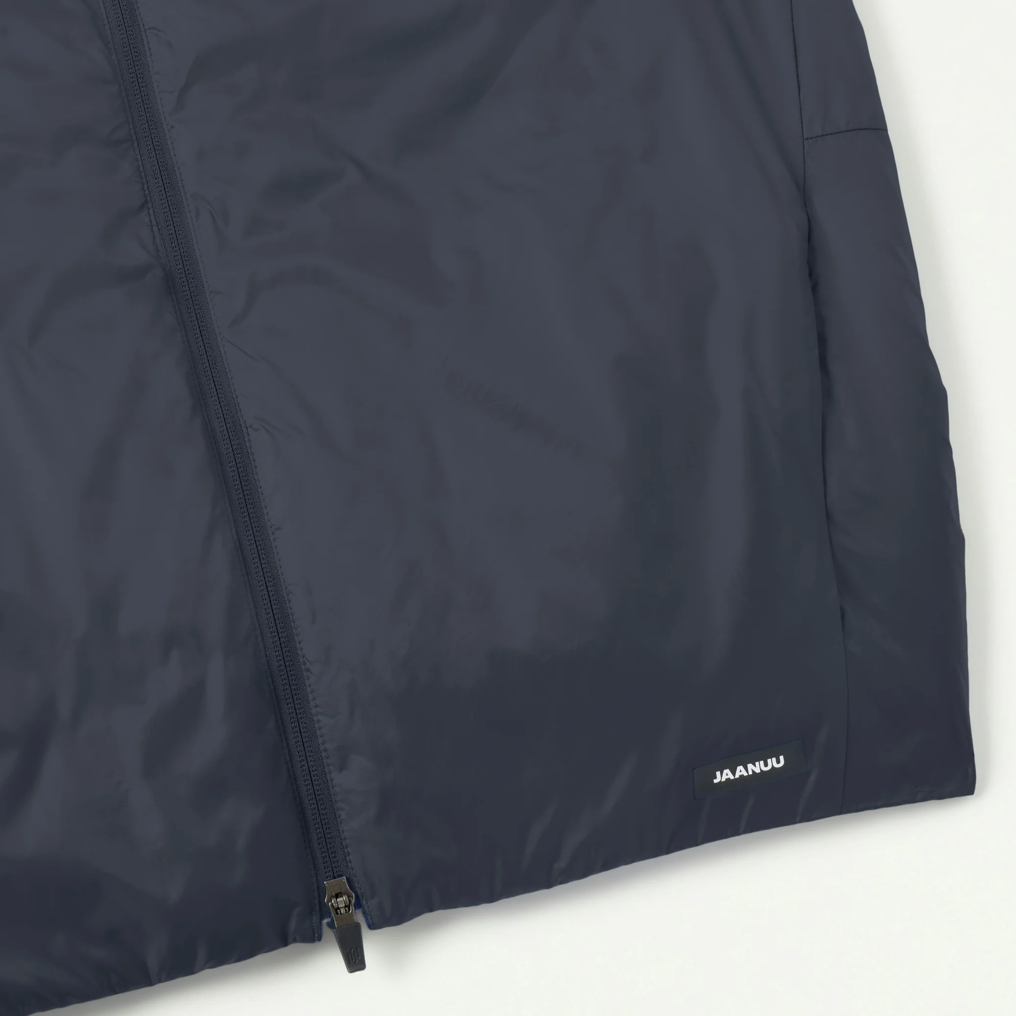Phantom Insulated Vest - Carbon Gray - Image 6