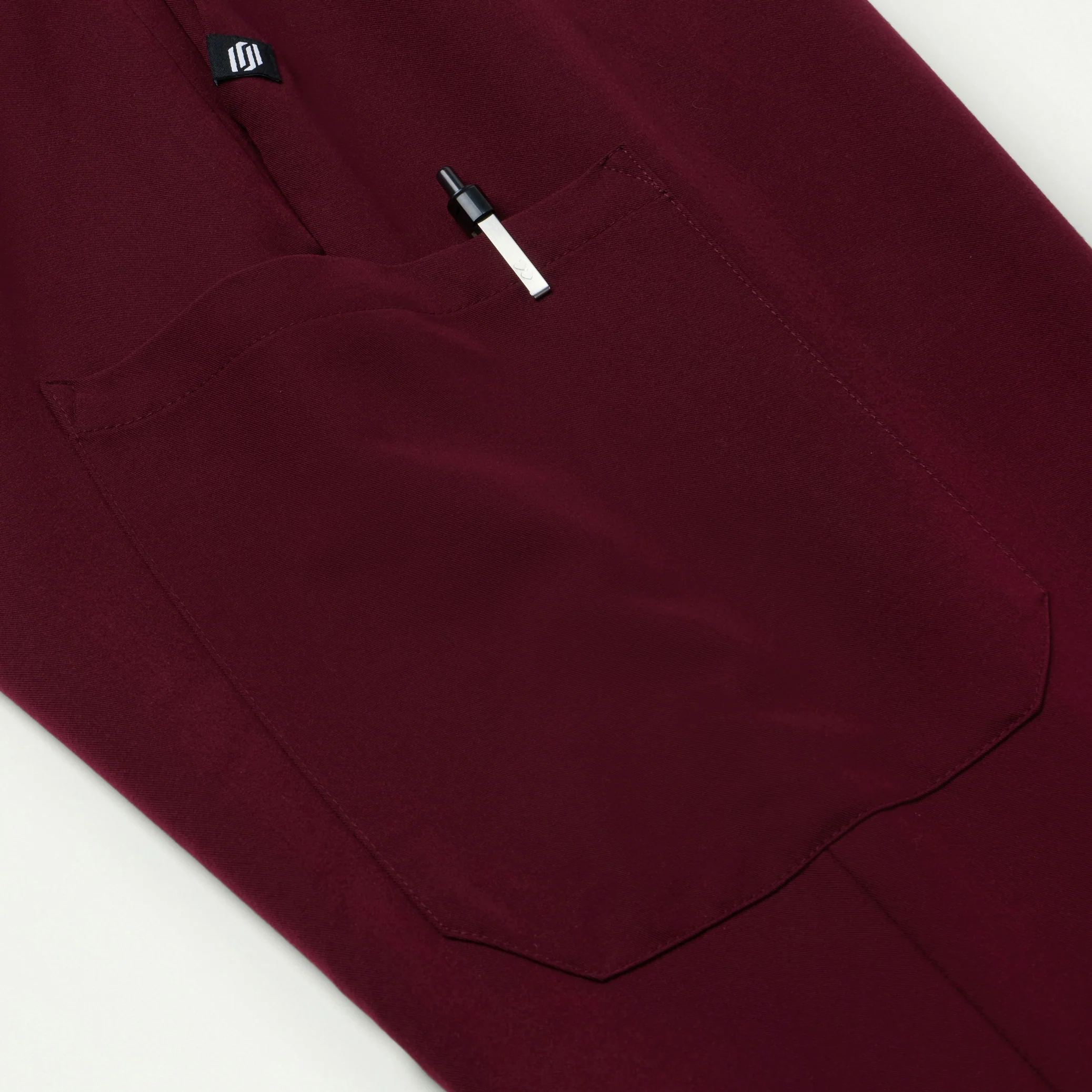 The Niels Base Scrub Set - Burgundy - Image 2