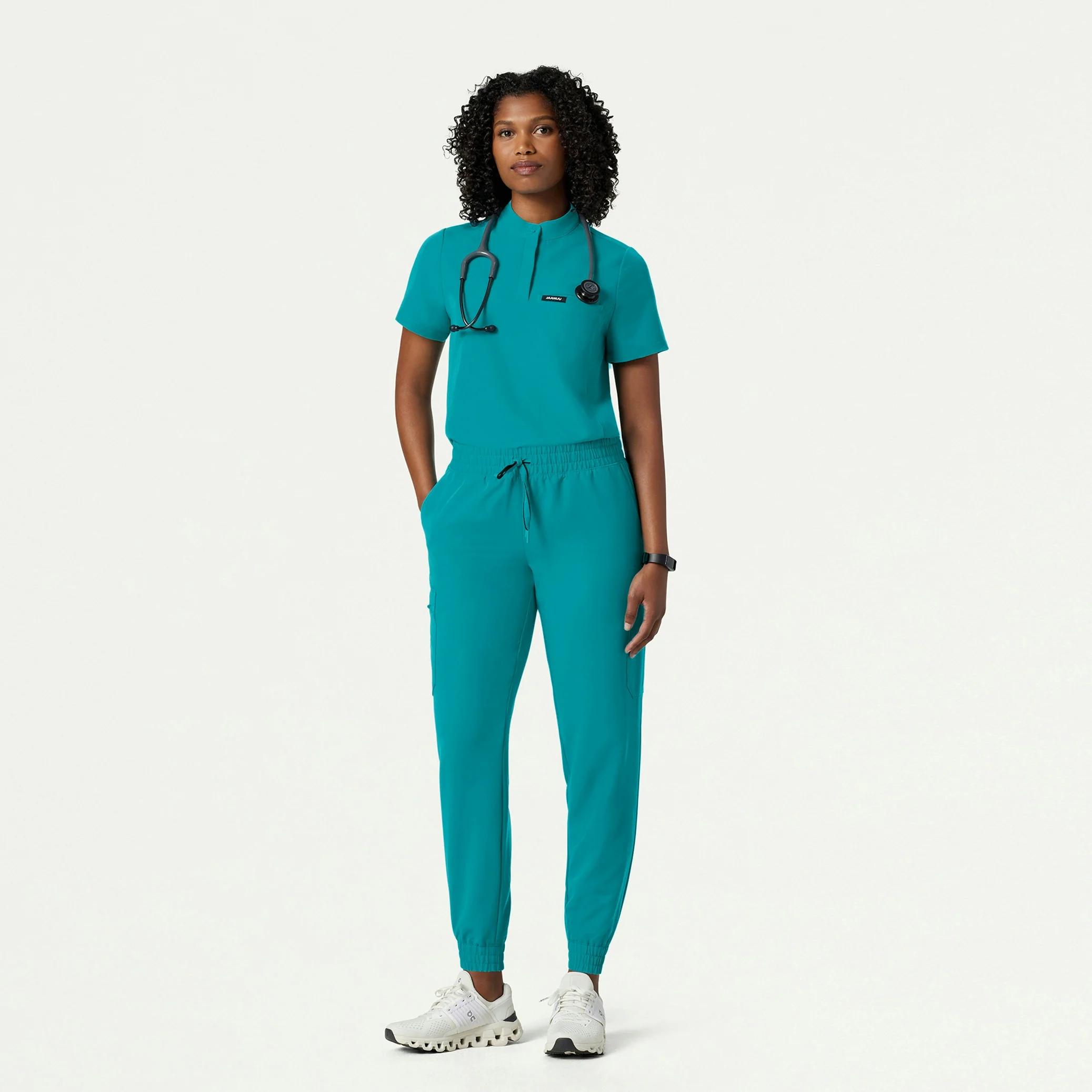 The Rae Essential Scrub Set - Midnight Navy