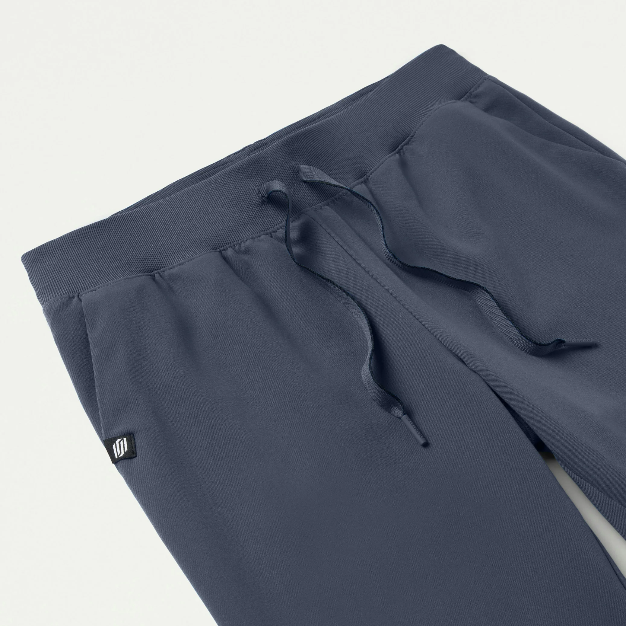 The Classic Notch Scrub Set - Carbon Gray - Image 7