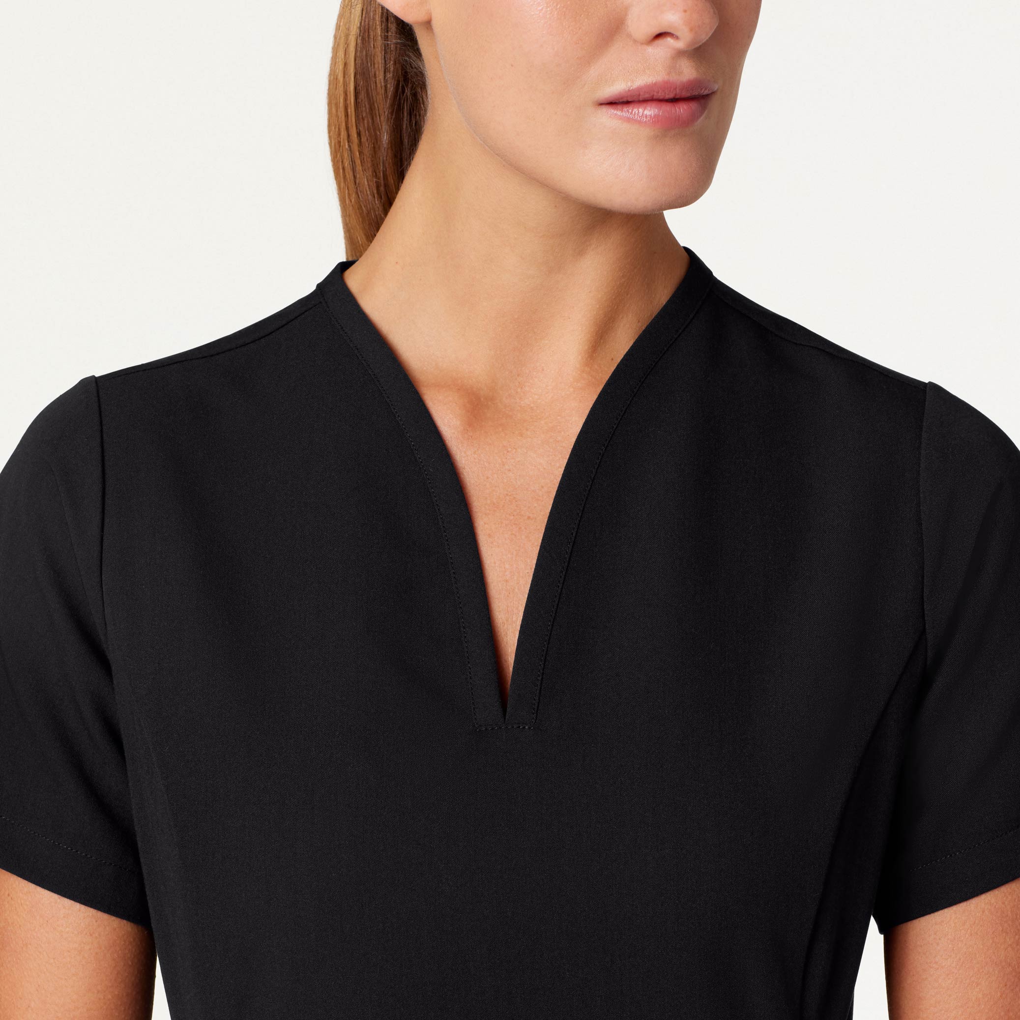 Calix Fit & Flare Scrub Top - Black - Image 4