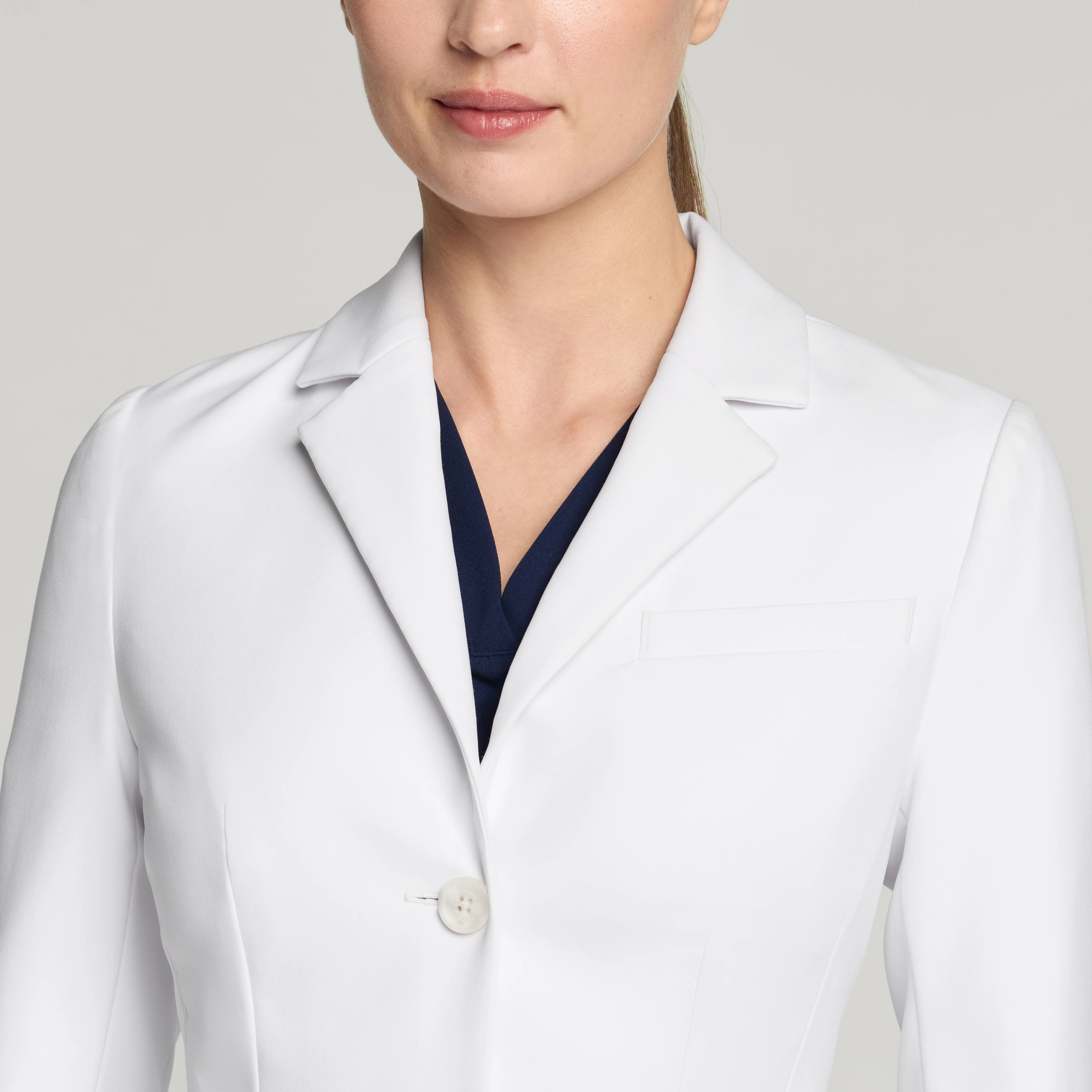 Linea 34" White Coat - White - Image 7