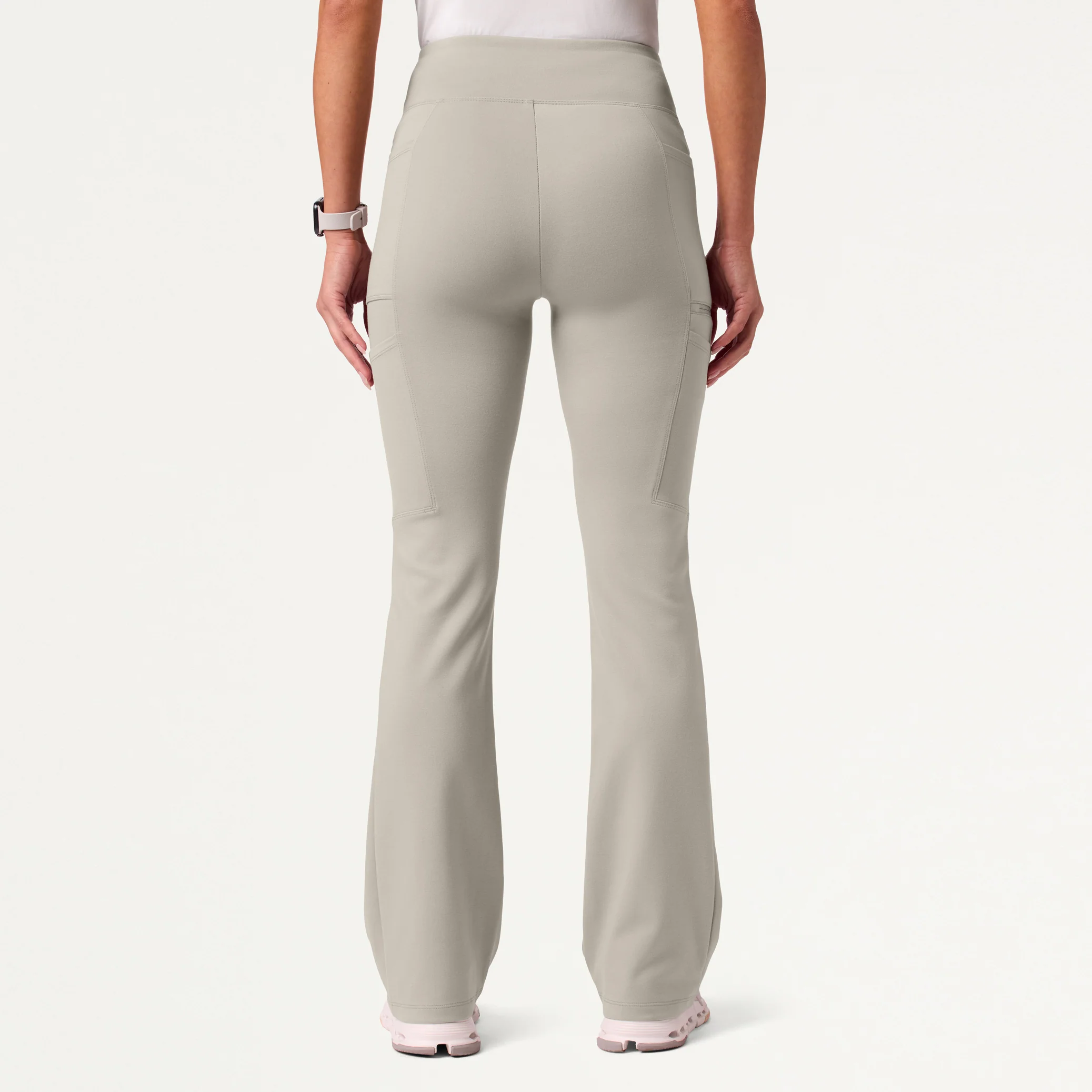 Perri UltraSOFT™ Yoga Scrub Pant - Fog - Image 4