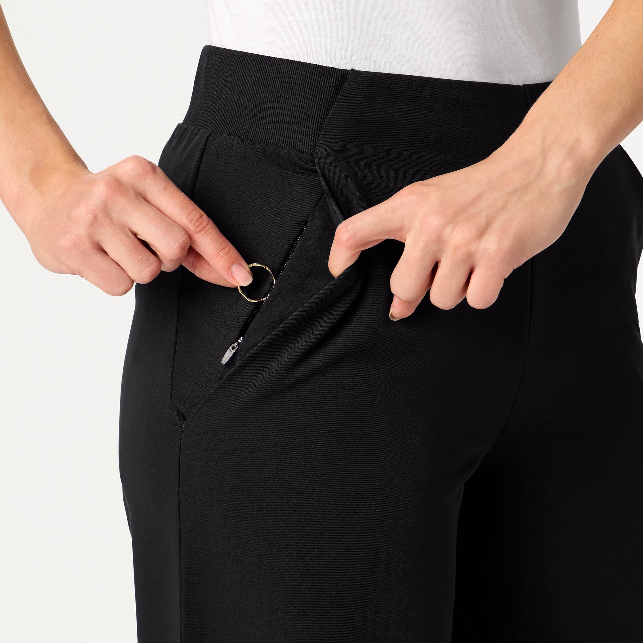 Remy Relaxed Scrub Pant - Black - Image 5
