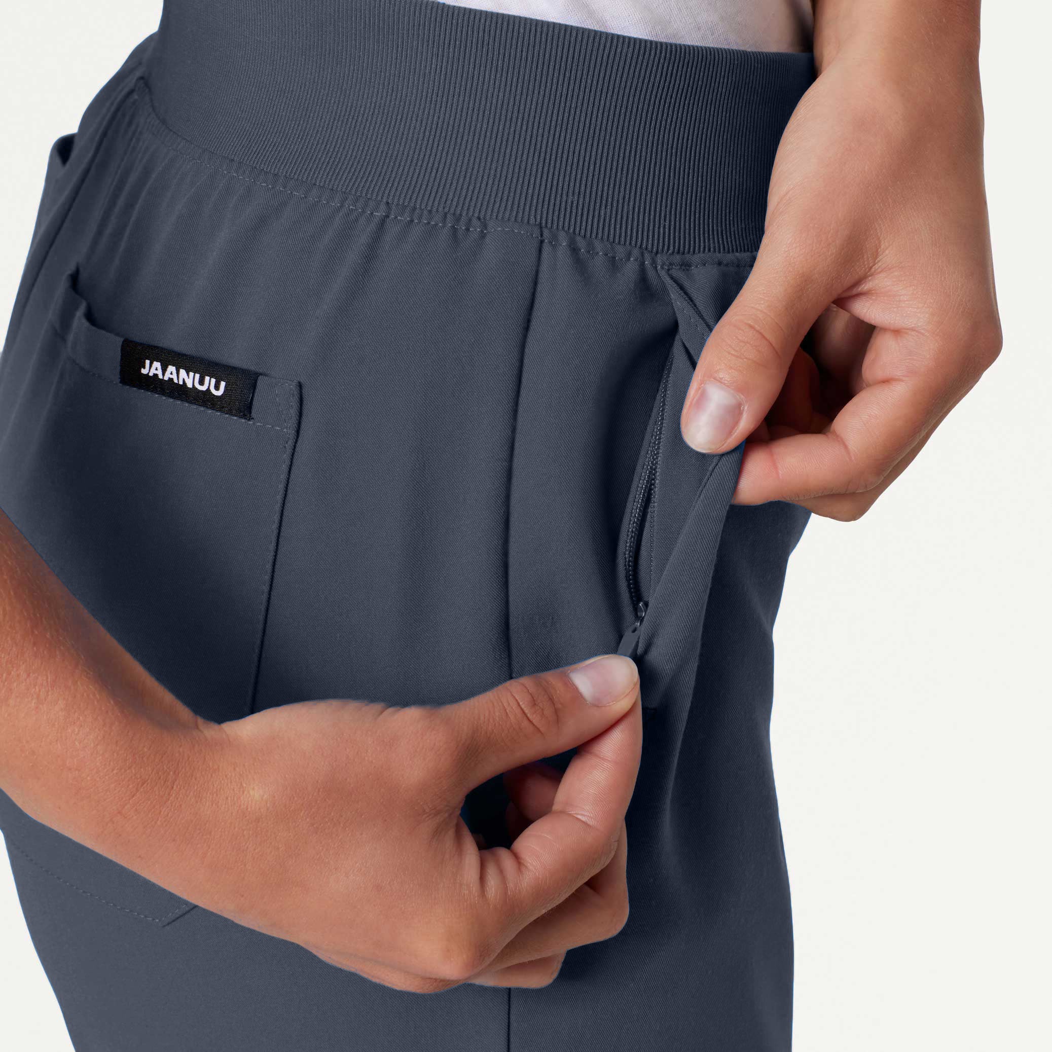 Silex Slim Knit-Waist Scrub Jogger - Carbon Gray - Image 7